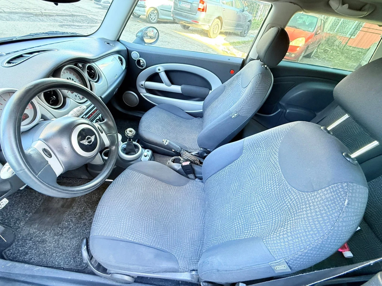 Mini Cooper Обслужен С газ-инц Евро 4 , снимка 4 - Автомобили и джипове - 56155900
