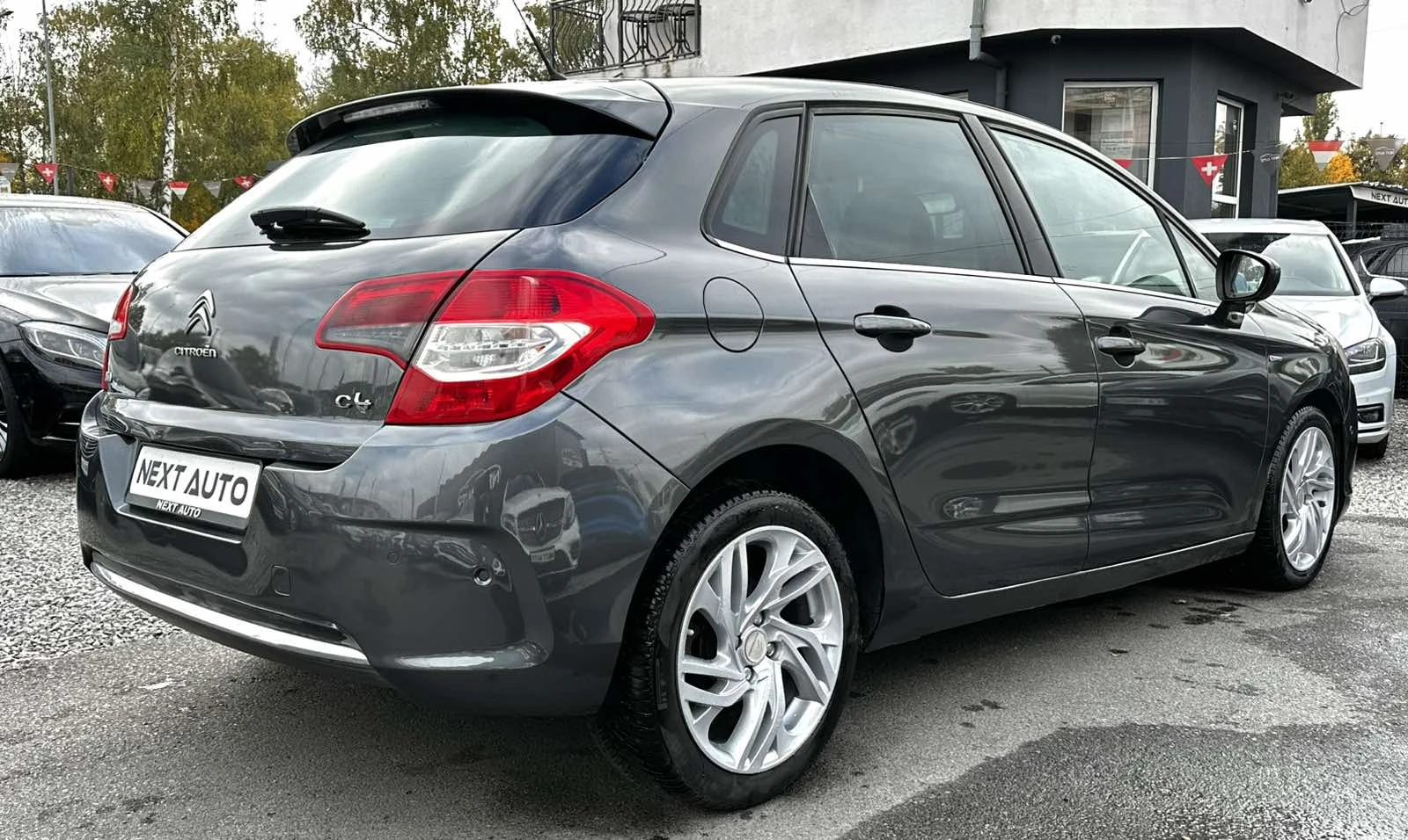 Citroen C4 1.6e-HDI 112HP EXCLUSIVE AUTOMAT BLIND SPOT NAVI | Mobile.bg � ����������� 5