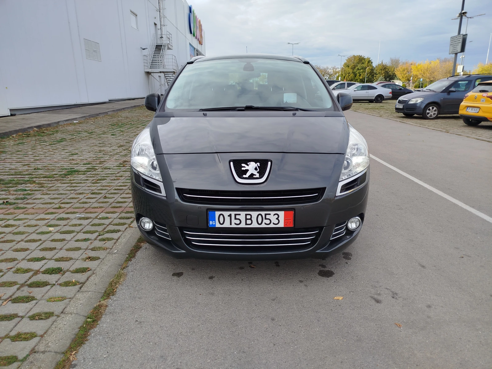 Peugeot 5008 1.6-NAVI-PANORAMA