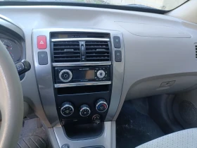 Hyundai Tucson Газов инжекцион , снимка 9