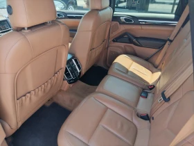 Обява за продажба на Porsche Cayenne 3.0 V6 240к.с. AWD Tiptronic S ~57 900 лв. - изображение 11