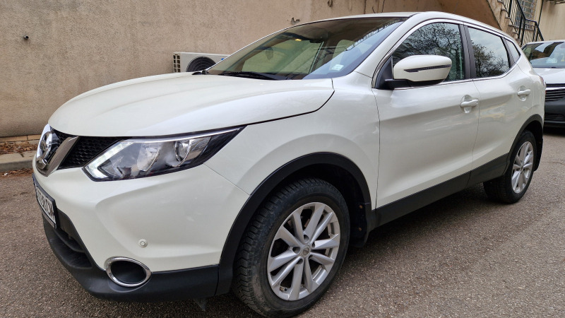 Nissan Qashqai, снимка 3 - Автомобили и джипове - 45083424