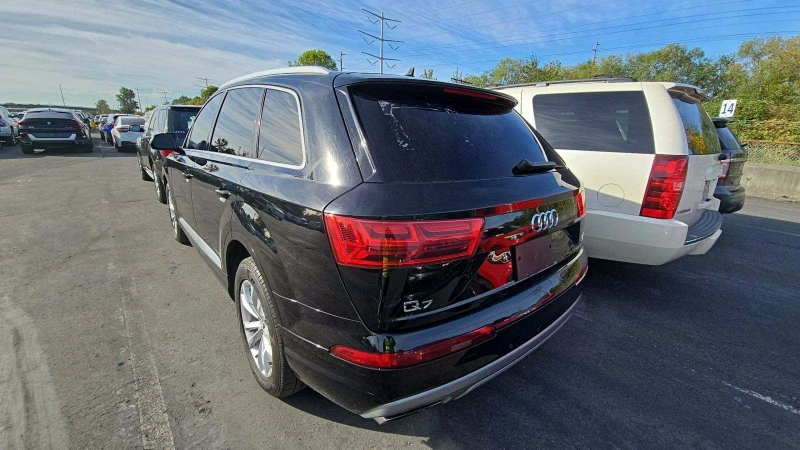 Audi Q7 Premium Plus* 3.0T* двойна панорама* Памет На Седа, снимка 2 - Автомобили и джипове - 47522497