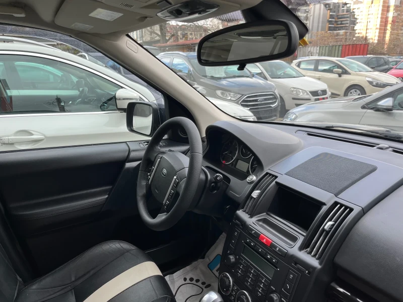 Land Rover Freelander Black Edition 4x4 ТОП СЪСТОЯНИЕ, снимка 9 - Автомобили и джипове - 52406489