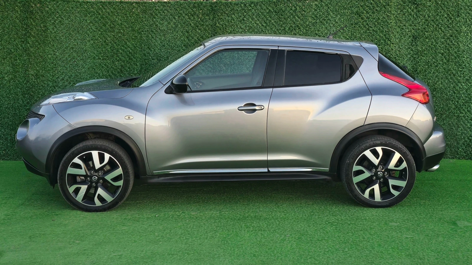 Nissan Juke 1.6TURBO* 190кс* 4х4* AUTOMATIC - изображение 6