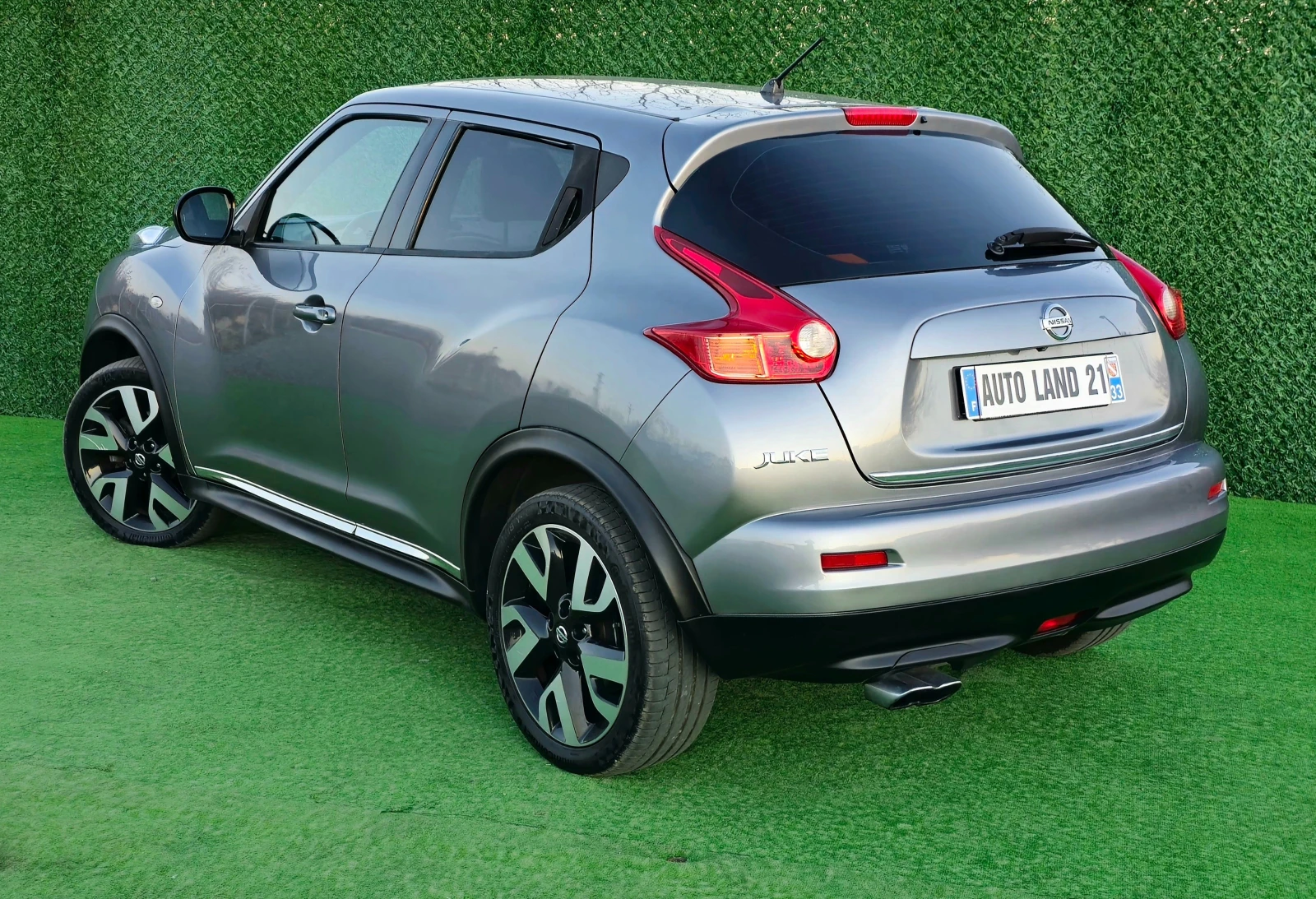 Nissan Juke 1.6TURBO* 190кс* 4х4* AUTOMATIC - изображение 7