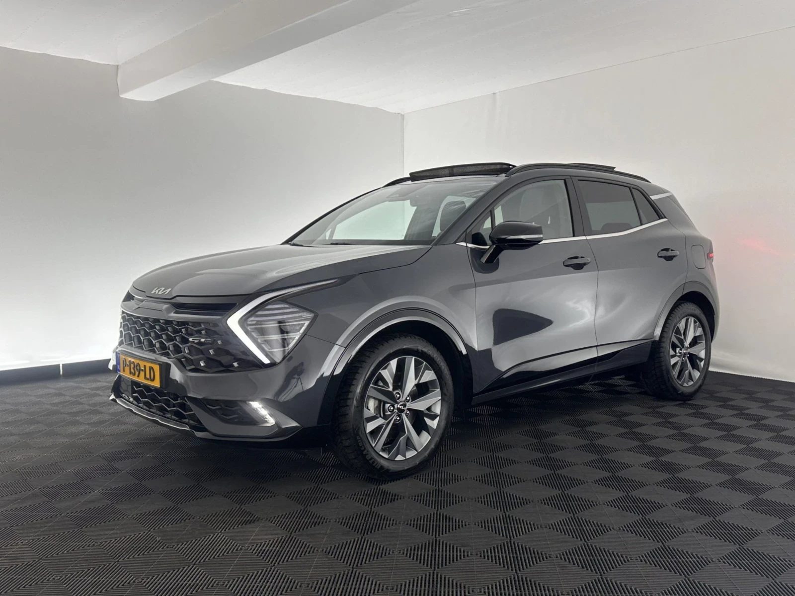 Kia Sportage GT Line 180hp Hybrid - изображение 2