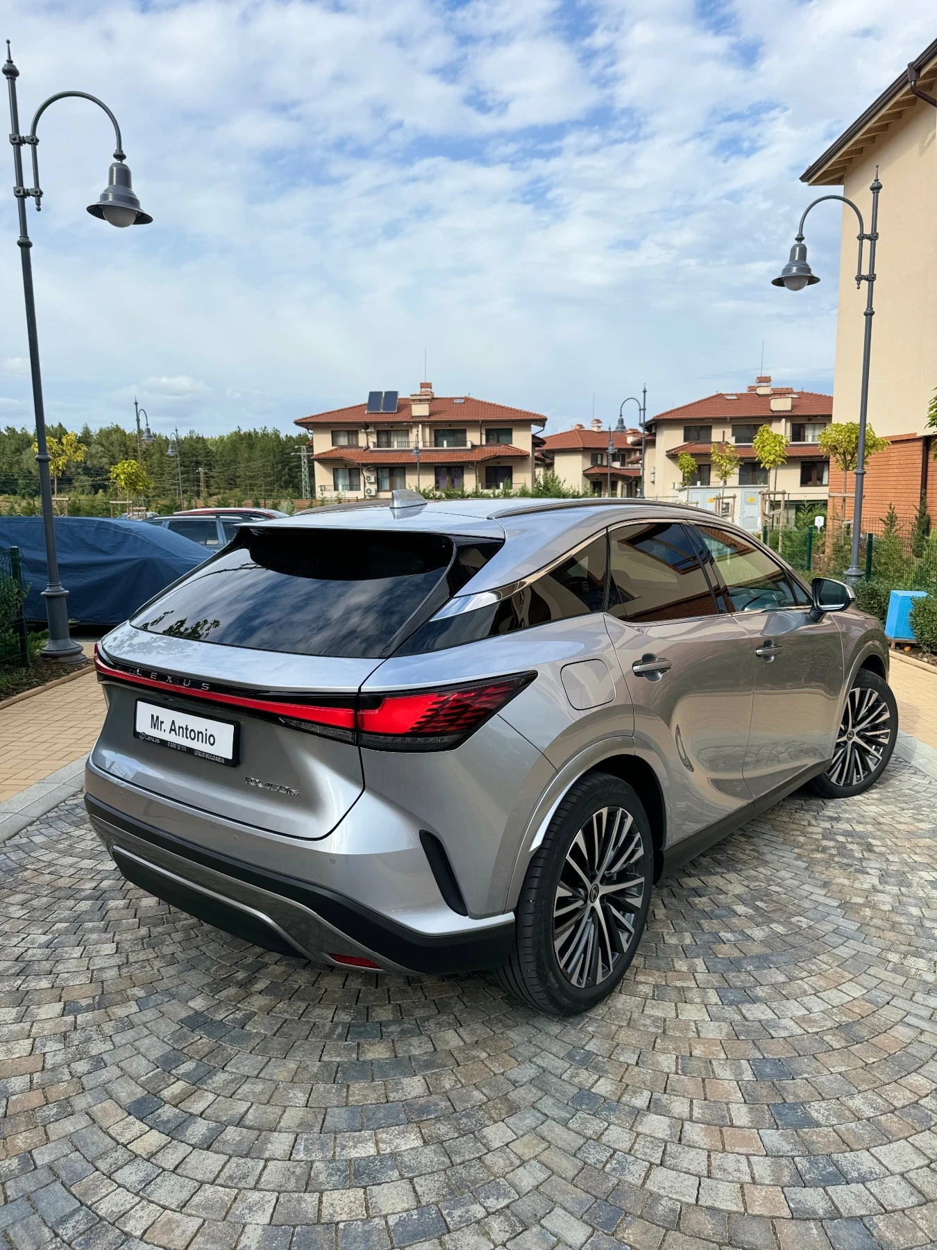 Lexus RX 450h 10 ГОДИНИ ГАРАНЦИЯ / Luxury / НАЛИЧЕН / ЕВРОПЕЙСКИ - изображение 6