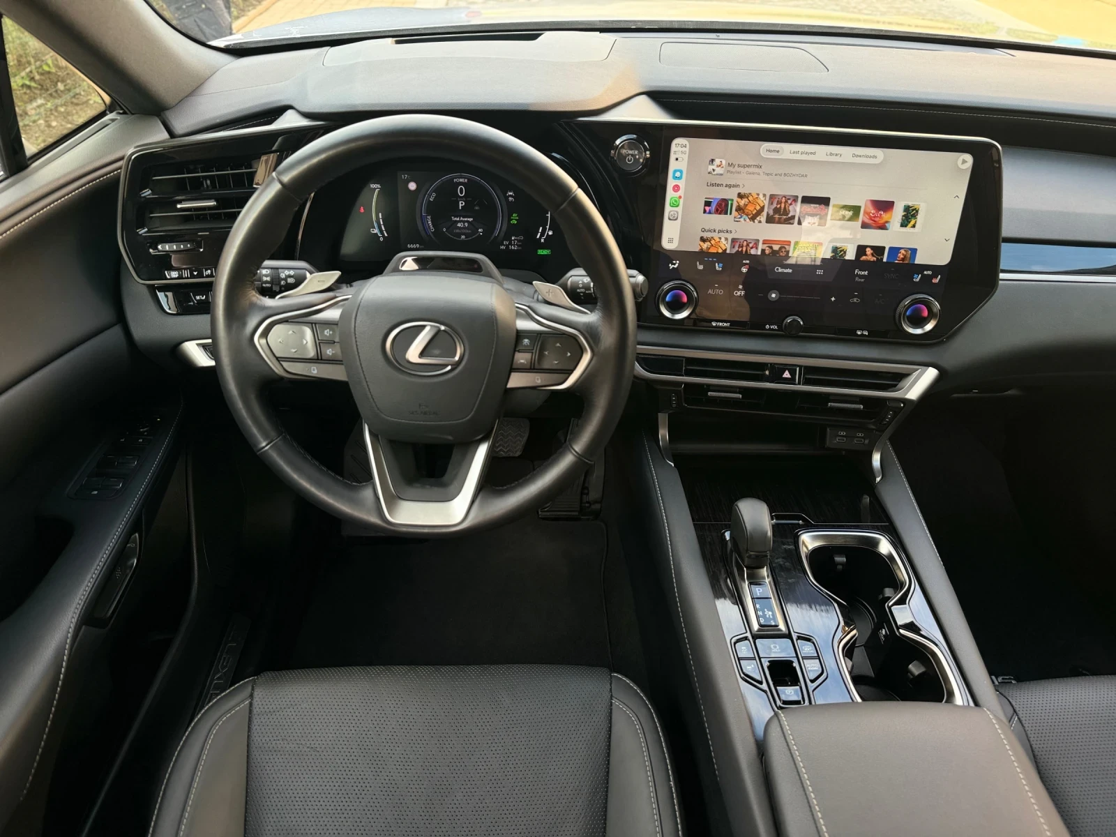 Lexus RX 450h 10 ГОДИНИ ГАРАНЦИЯ / Luxury / НАЛИЧЕН / ЕВРОПЕЙСКИ - изображение 8