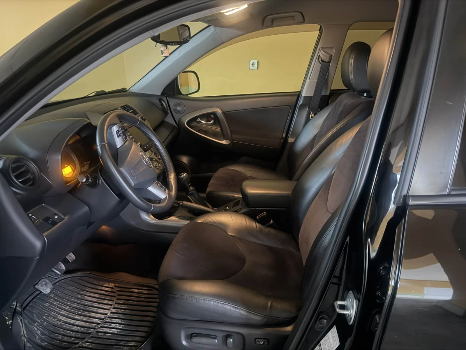 Toyota Rav4 2.2D 150�.� D4D | Mobile.bg � ����������� 4