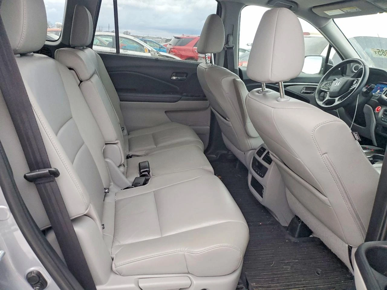 Honda Pilot * КОЖА* ЛЕД* ПОДГРЕВ* НАВИ*  - изображение 10