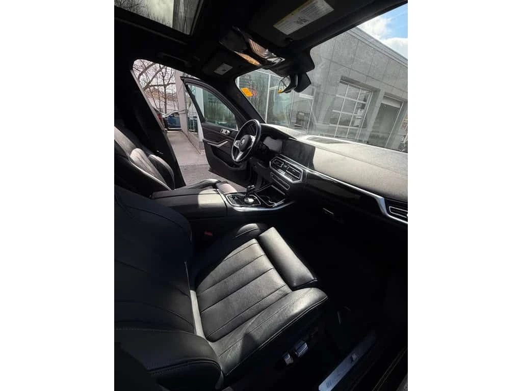 BMW X5 xDrive40i/CARFAХ/ЛАЗЕРИ/360 КАМ/ДИСТРОНИК/ПАНО/, снимка 14 - Автомобили и джипове - 54125214