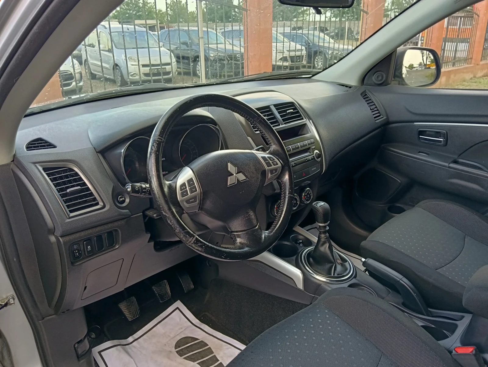Mitsubishi ASX 1.8DI-D, снимка 8 - Автомобили и джипове - 54960176
