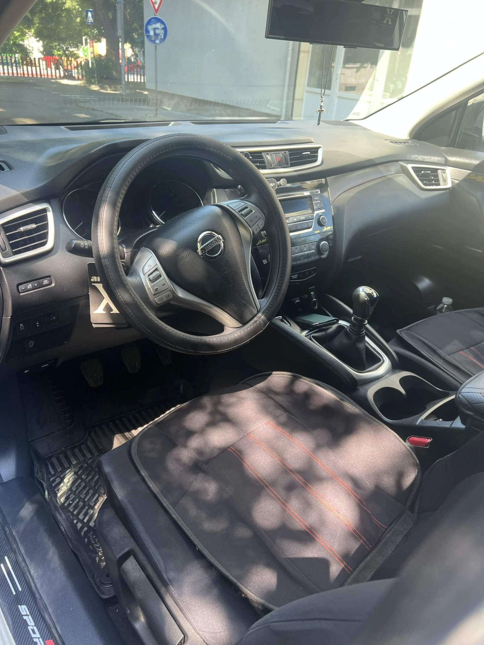 Nissan Qashqai, снимка 5 - Автомобили и джипове - 55120306