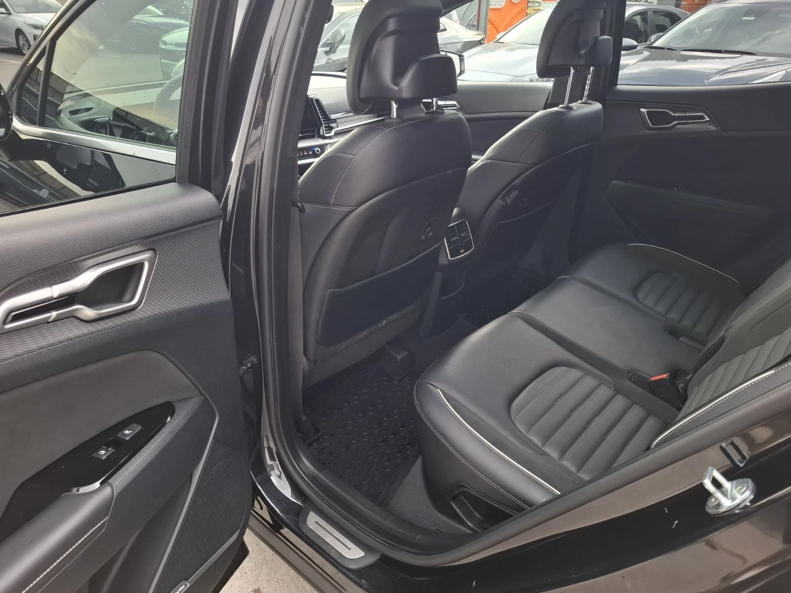 Kia Sportage 1.6 T-gdi 4x4 GTLine Гаранция, снимка 7 - Автомобили и джипове - 55184484