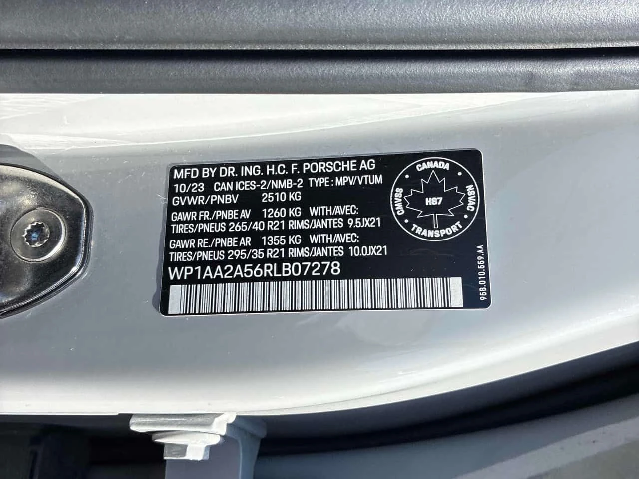 Porsche Macan DISTRONIC* BOSE* ОБДУХВАНЕ* , снимка 10 - Автомобили и джипове - 55573330