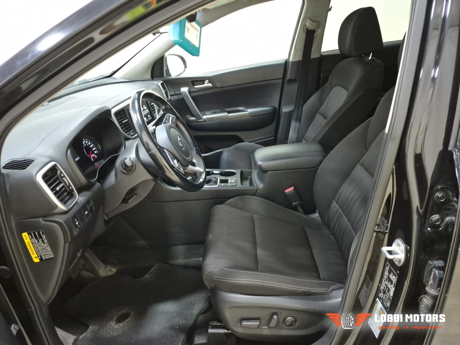 Kia Sportage, снимка 5 - Автомобили и джипове - 55928910