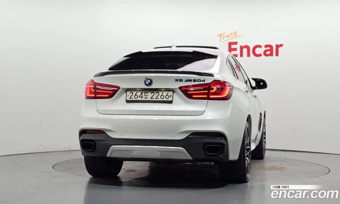 BMW X6 M50d, снимка 4 - Автомобили и джипове - 56157044