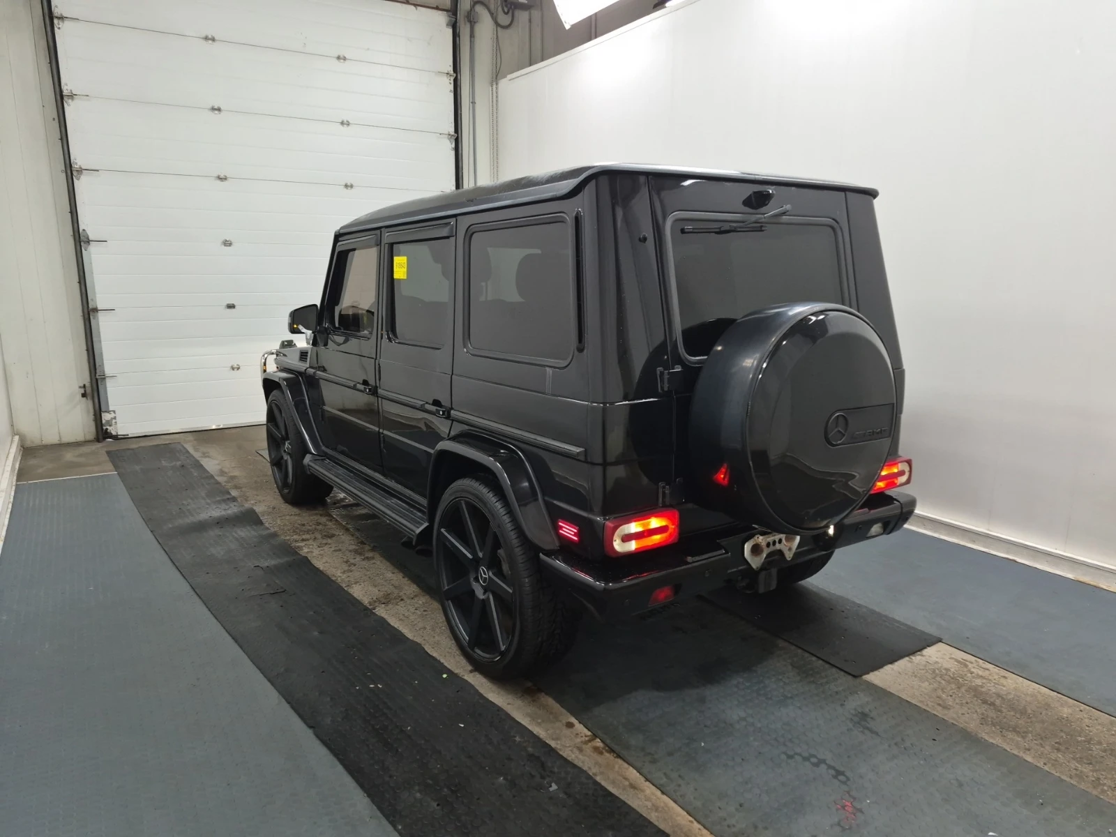 Mercedes-Benz G 63 AMG 4MATIC* ОБДУХ* ИСТОРИЯ* МАЛКИ ЗАБЕЛЕЖКИ, снимка 4 - Автомобили и джипове - 56182754
