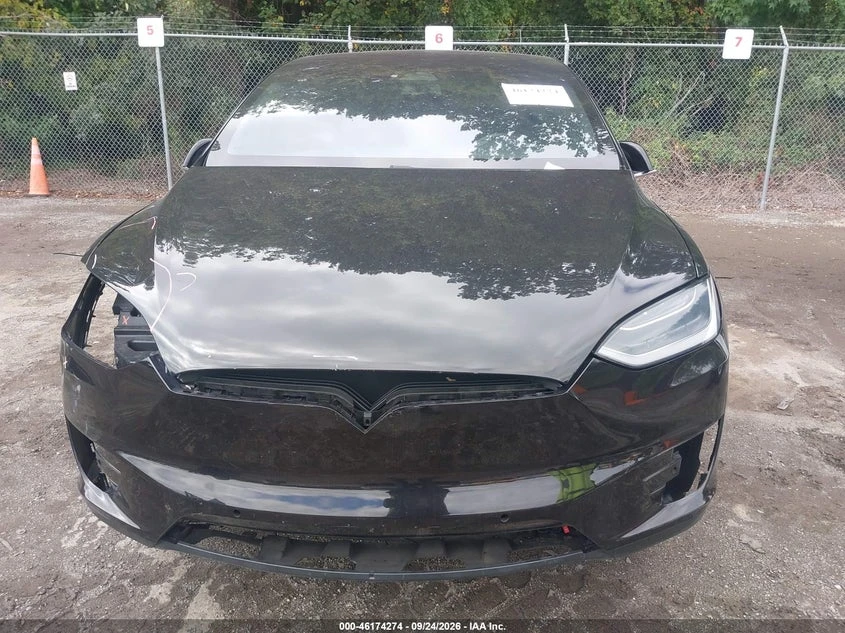 Tesla Model X 100D/75D/90D, снимка 13 - Автомобили и джипове - 56525931