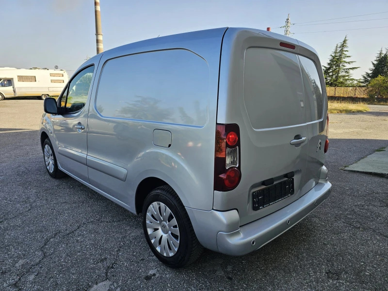 Citroen Berlingo 1.6 HDI 2+ 1м. 114к.с., снимка 5 - Бусове и автобуси - 47464140