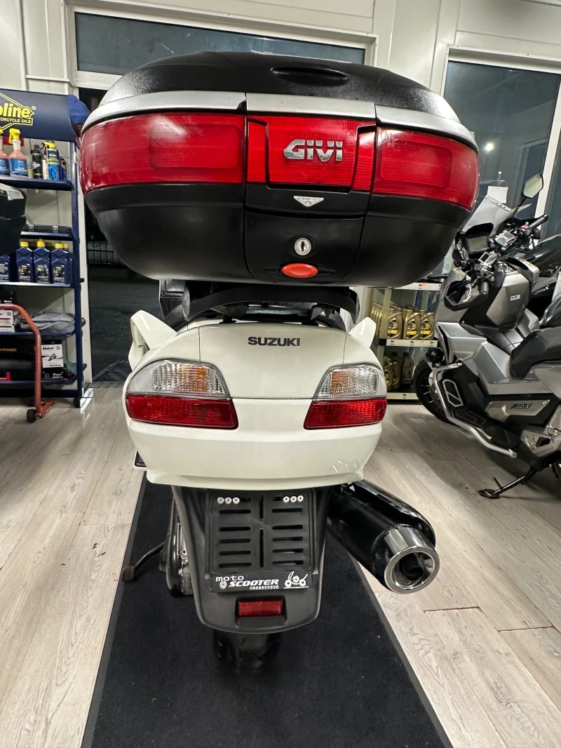 Suzuki Burgman Executive ABS 2010г., снимка 8 - Мотоциклети и мототехника - 53023913