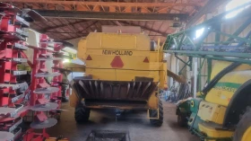 Комбайн New Holland TX 66, снимка 8