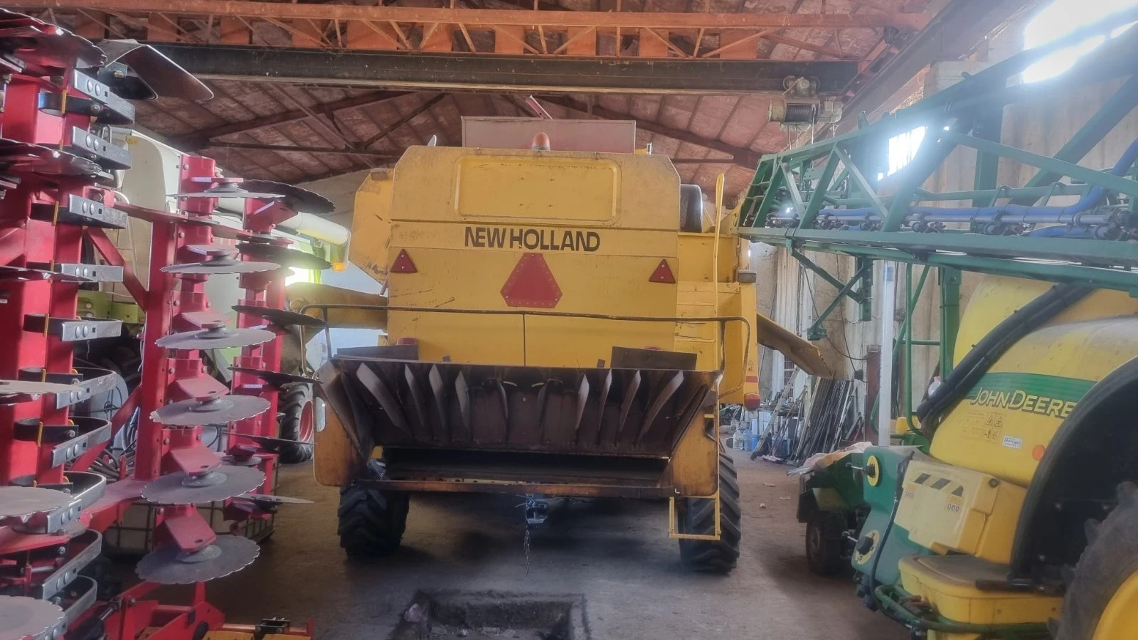 Комбайн New Holland TX 66, снимка 8 - Селскостопанска техника - 56194383