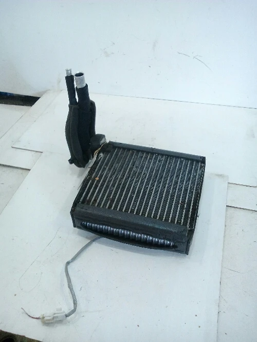 Радиатор климатик вътрешен Мазда 3 1.6 бензин 16В