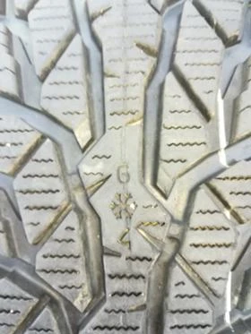 Гуми Зимни 205/50R17, снимка 5