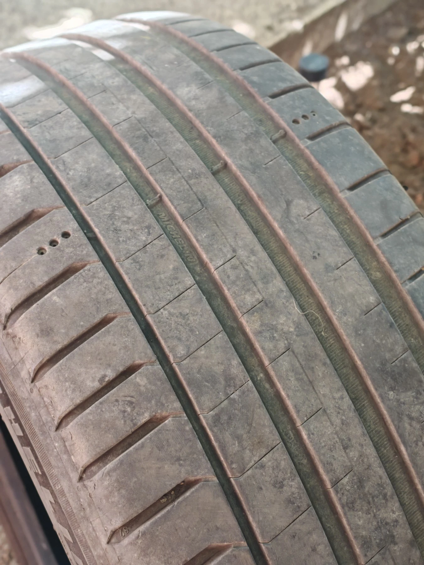Гуми Летни 245/45R18