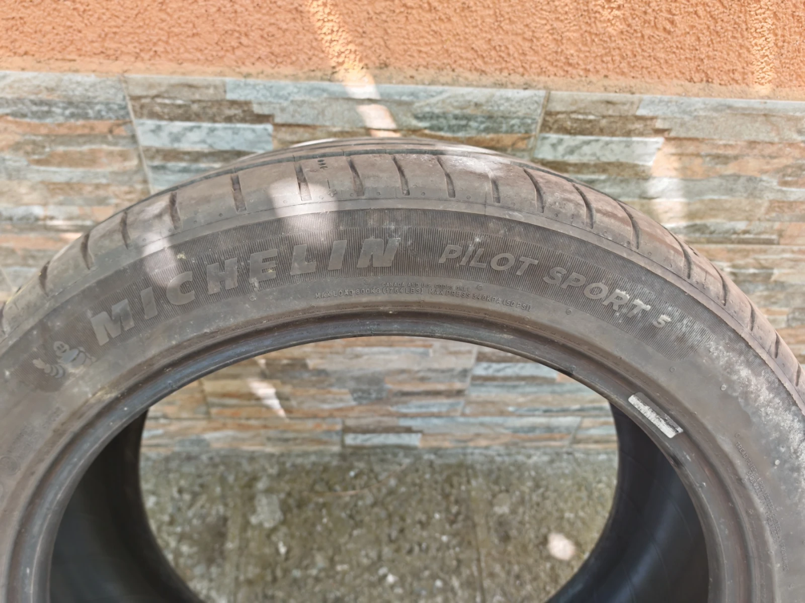 Гуми Летни 245/45R18, снимка 5 - Гуми и джанти - 55646220