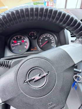 Opel Zafira Ван, снимка 4