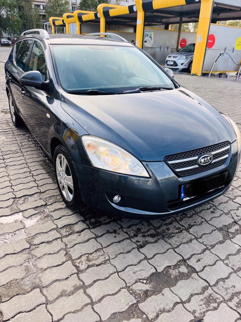 Kia Ceed, снимка 2 - Автомобили и джипове - 47766371