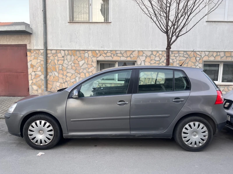 VW Golf, снимка 3 - Автомобили и джипове - 49105591