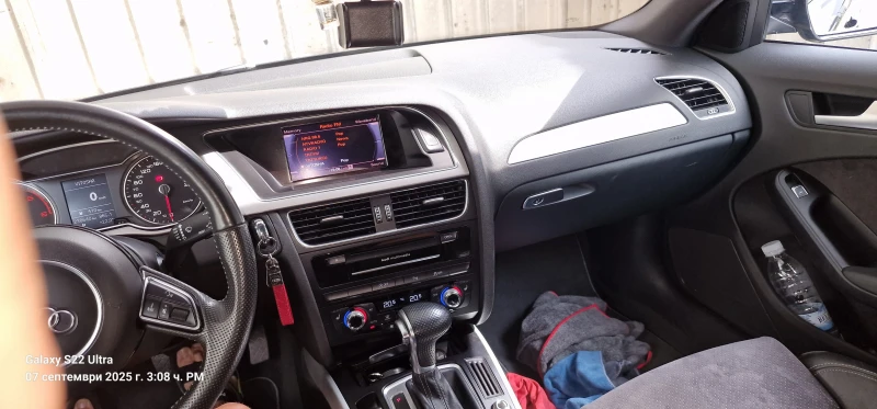 Audi A4 avant, снимка 11 - Автомобили и джипове - 52456424