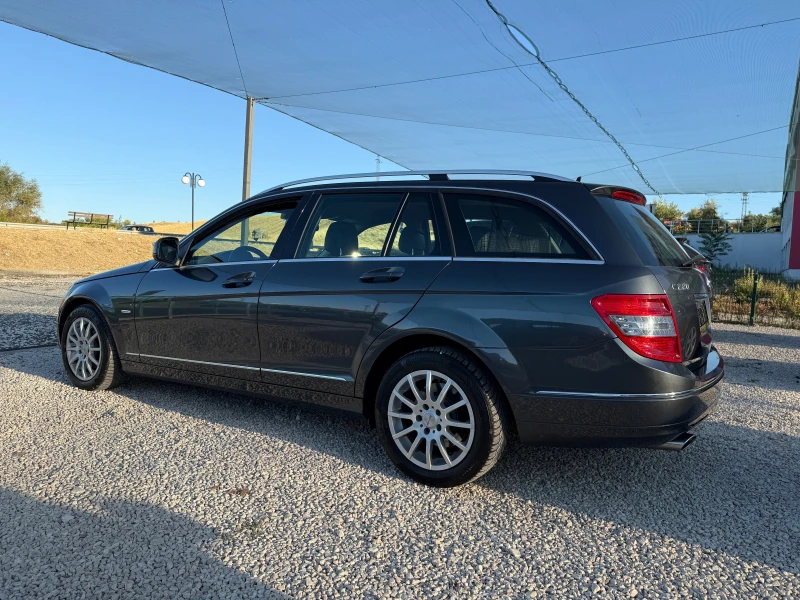 Mercedes-Benz C 220 2.2CDi, АВАНГАРД, АВТОМАТИК, OM646, снимка 6 - Автомобили и джипове - 51771795