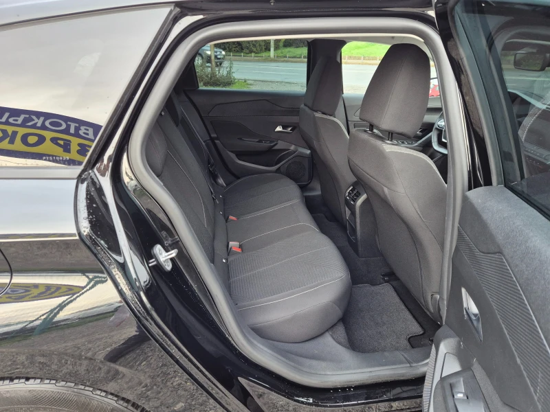 Peugeot 308 1.5 BlueHDI GT, снимка 10 - Автомобили и джипове - 52342772