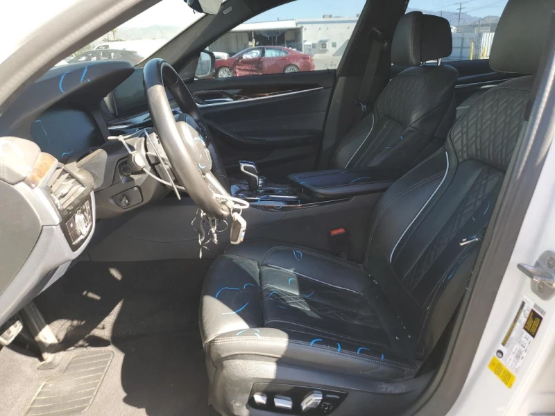 BMW 540 I, снимка 7 - Автомобили и джипове - 52749471