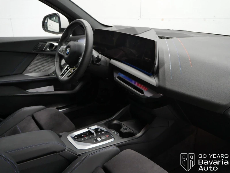 BMW 120 i M Sport Paket Steptronic, снимка 7 - Автомобили и джипове - 52669285