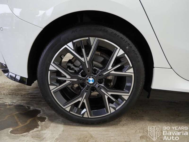 BMW 120 i M Sport Paket Steptronic, снимка 12 - Автомобили и джипове - 52669285