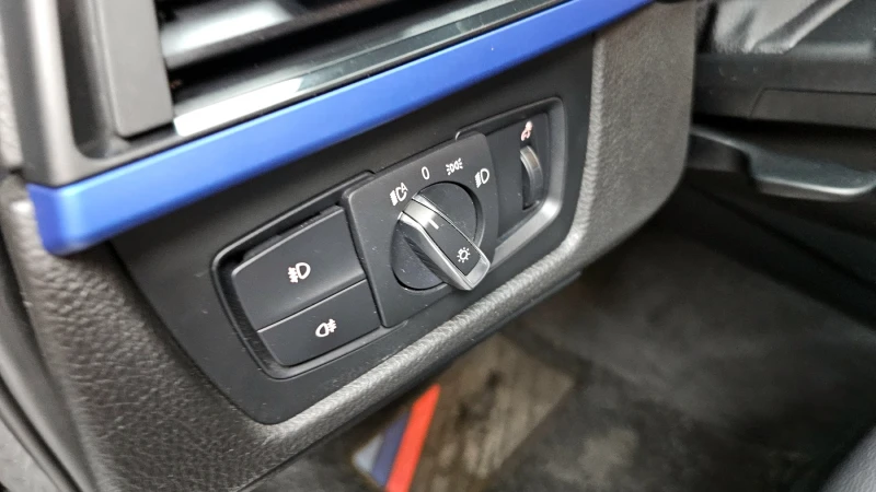 BMW 320 M-Performance EDITION autogeorge.com, снимка 15 - Автомобили и джипове - 52834736