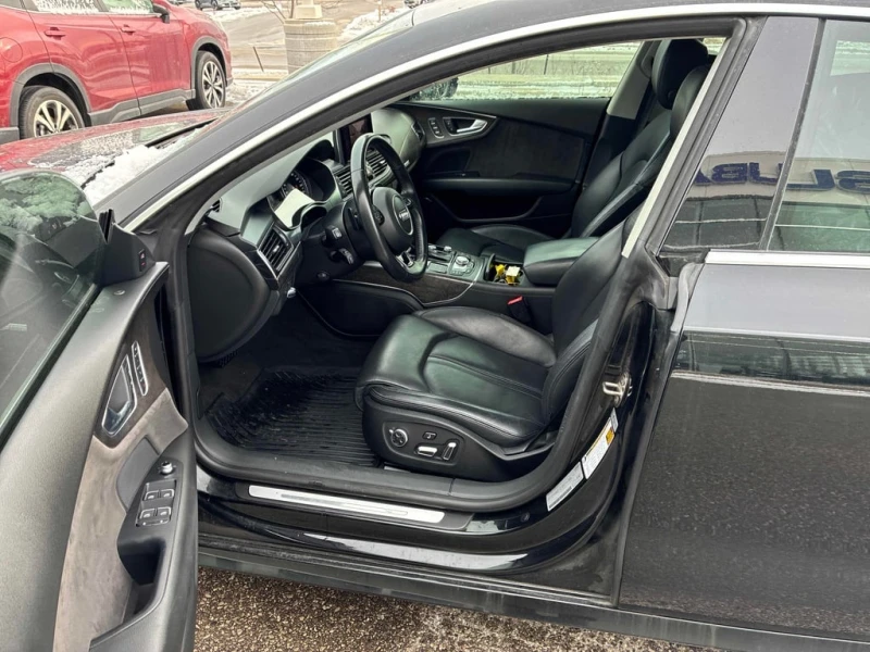 Audi A7 * Technik * CARFAX * БЕЗ ПЪРВОНАЧАЛНА ВНОСКА, снимка 13 - Автомобили и джипове - 52943616