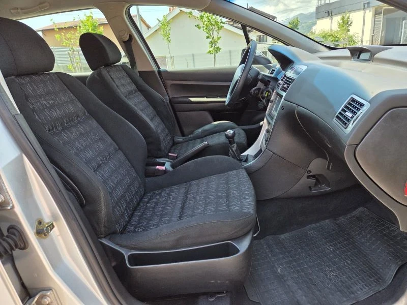 Peugeot 307 1.6 газ бензин безупречно състояние  - изображение 10