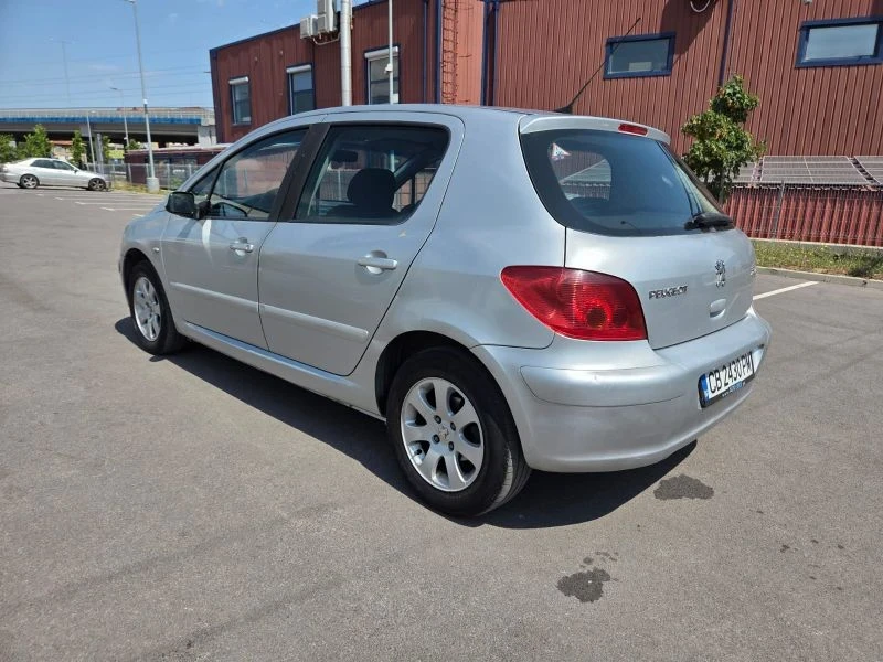 Peugeot 307 1.6 газ бензин безупречно състояние  - изображение 9