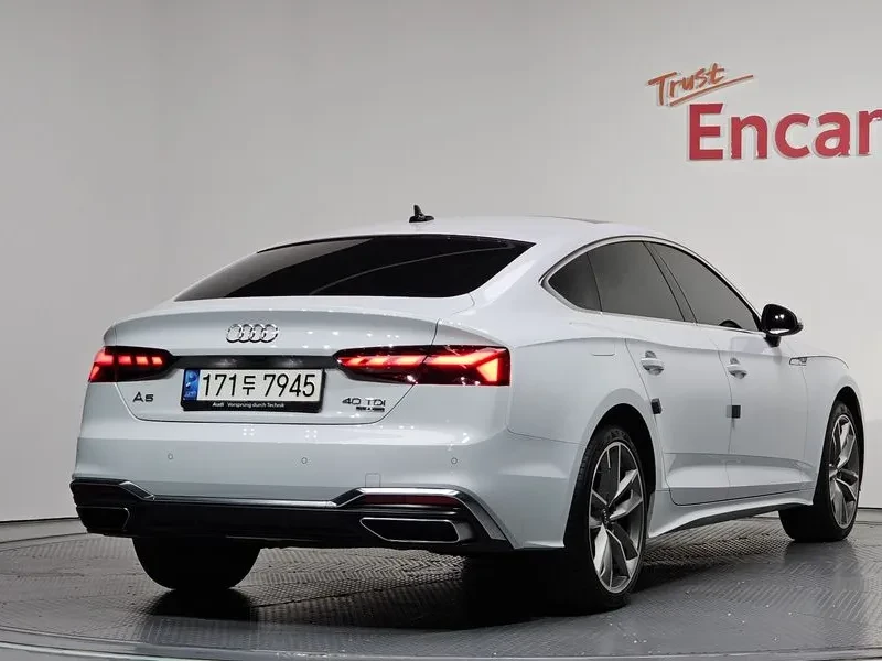 Audi A5 2.0 TDI Quattro, снимка 2 - Автомобили и джипове - 55013094