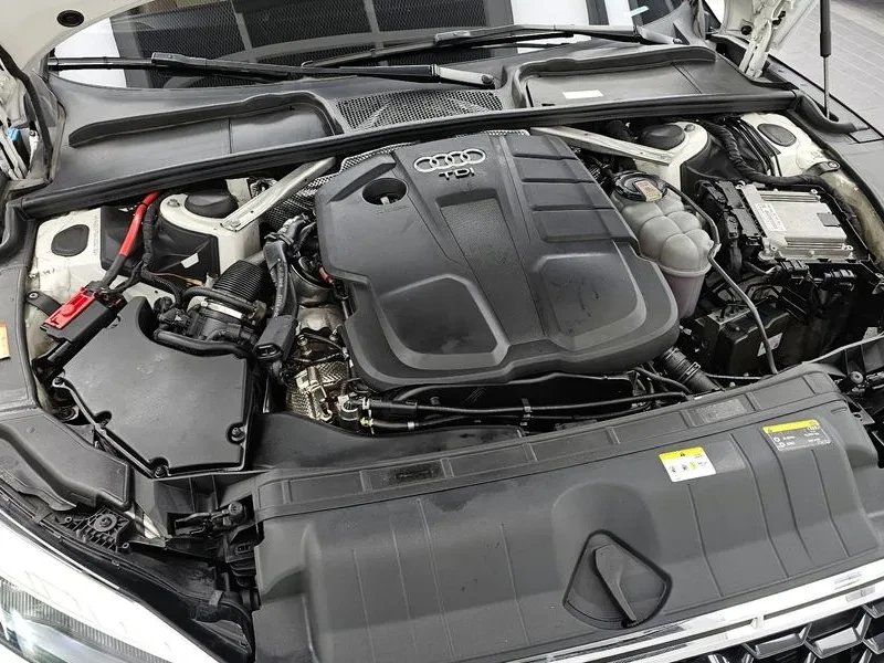 Audi A5 2.0 TDI Quattro, снимка 6 - Автомобили и джипове - 55013094