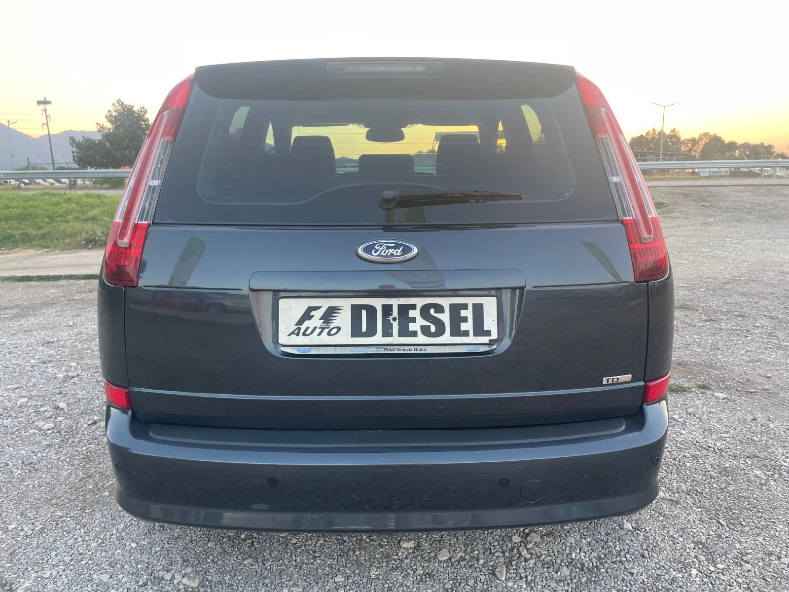 Ford C-max 1.6HDI-90-ITALIA - изображение 9