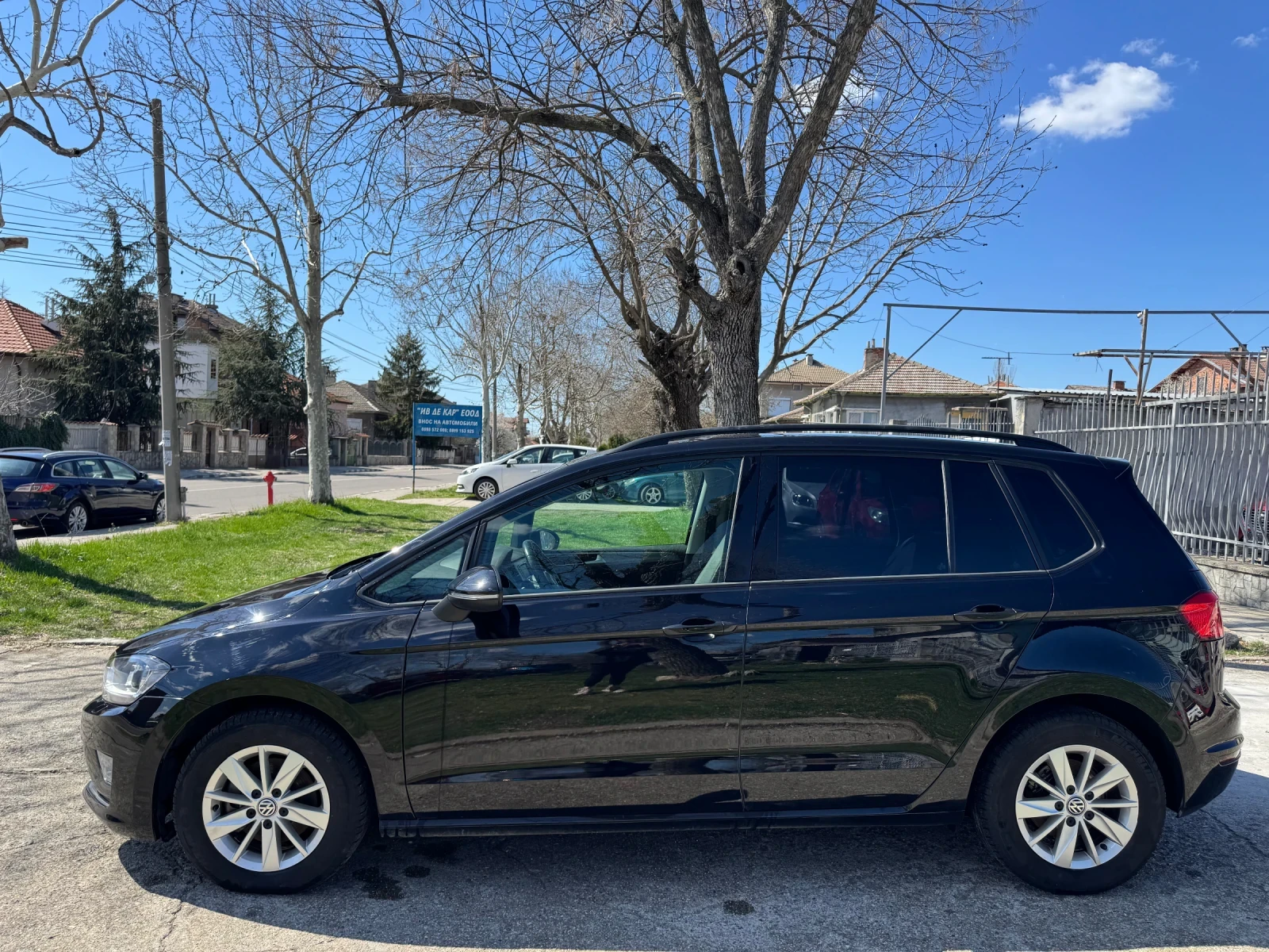 VW Sportsvan 1.6 DIESEL AUSTRIA - изображение 8