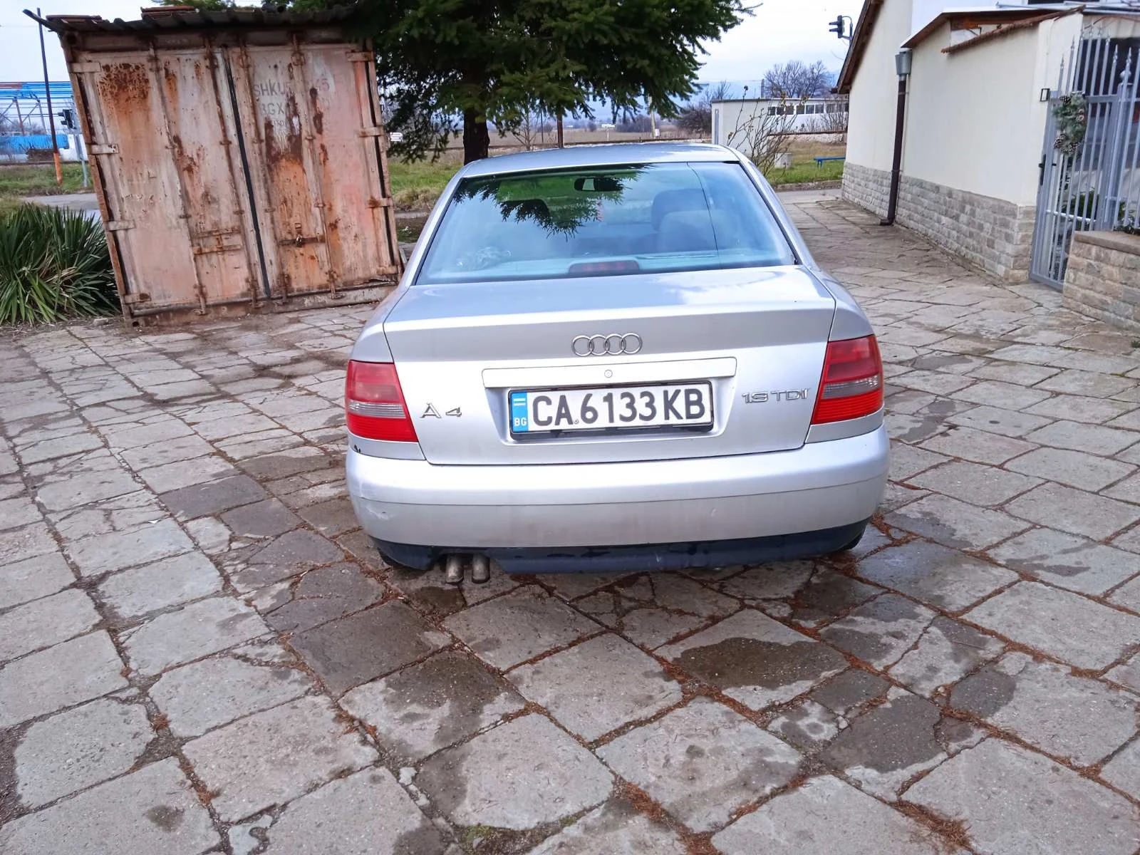 Audi A4 1.9 TDI - изображение 2